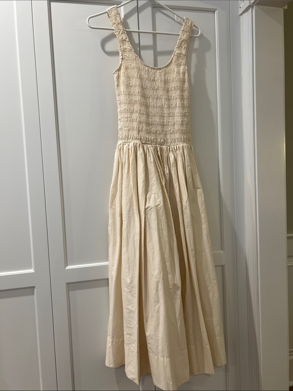 Pistola women's size small dress EUC